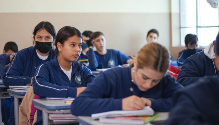 Rede estadual inicia programa que intensifica aprendizagem dos estudantes